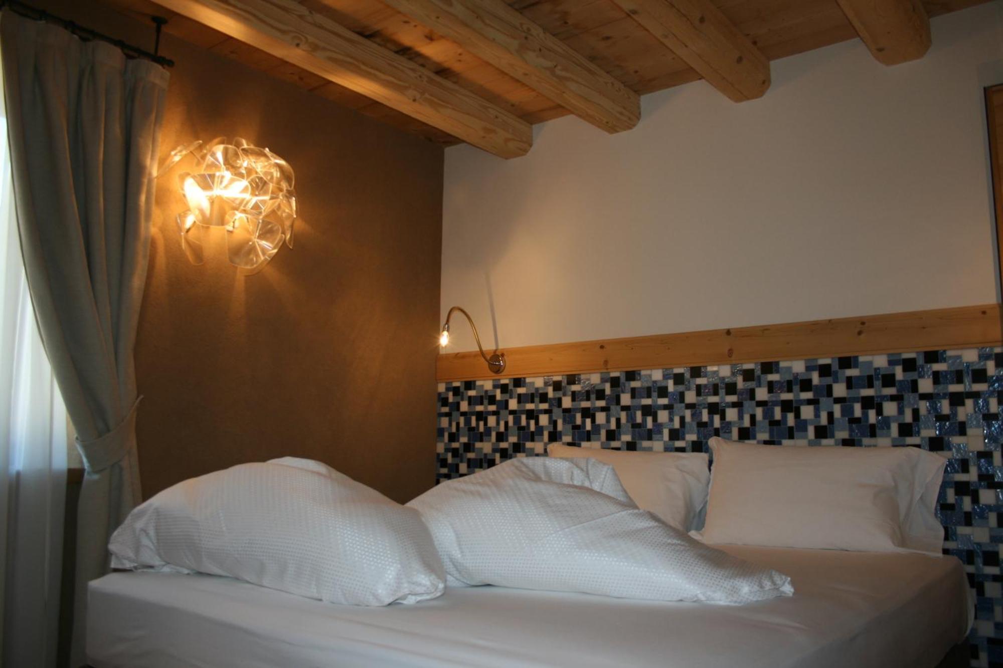 Hotel Orso Grigio Cavalese Buitenkant foto