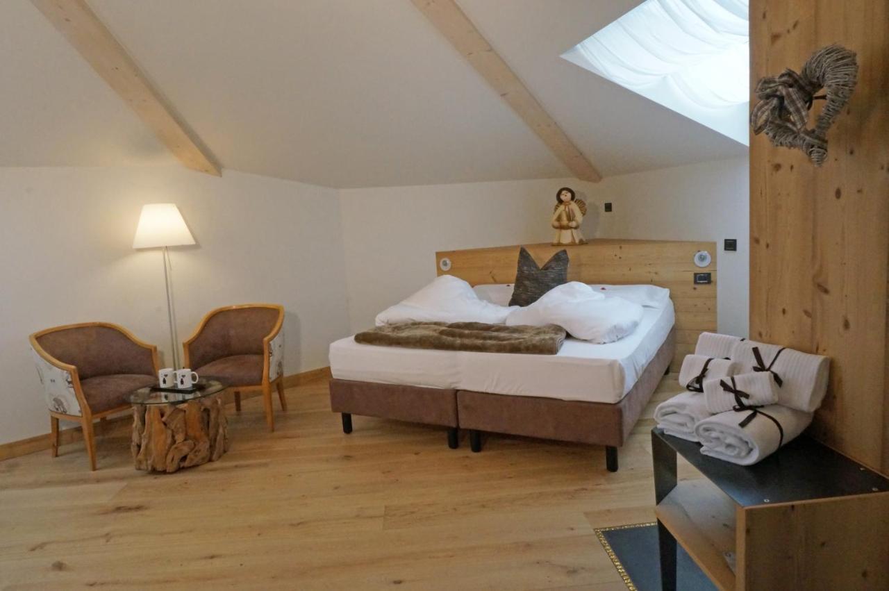 Hotel Orso Grigio Cavalese Buitenkant foto